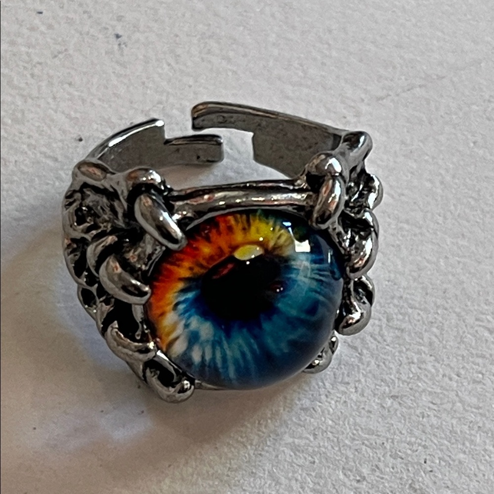 Silver Blue Eye Ring men’s or women’s , sz 10, adjustable